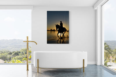 Tablou decorativ Silueta pe cal pe malul marii la apus