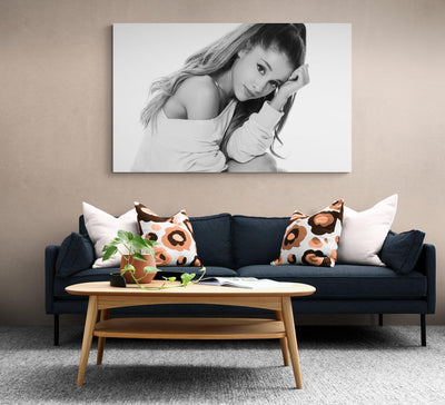 Canvas Ariana Grande