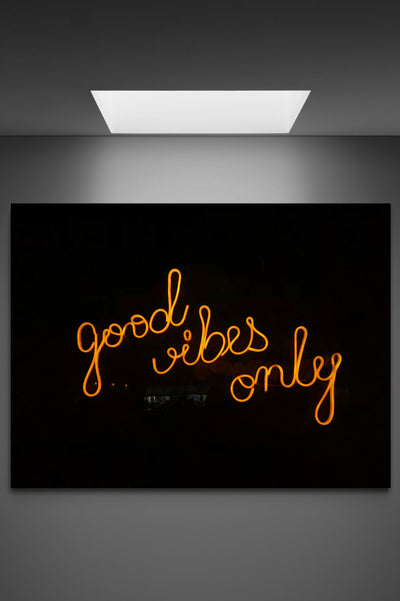 Tablou Canvas "Good vibes only"