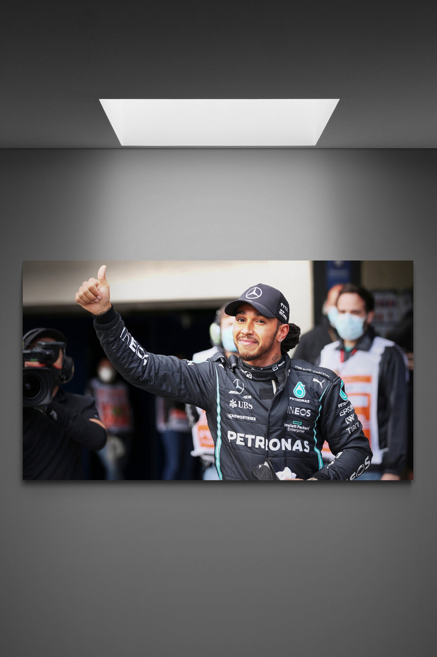 Canvas Lewis Hamilton smiling